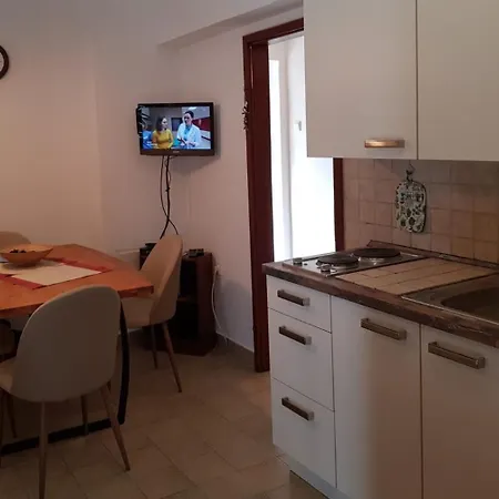 Jadranovo Ferienhaus יאדראנובו