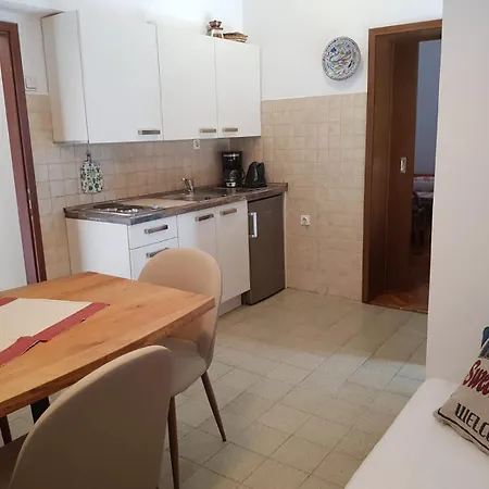 דירה Jadranovo Ferienhaus *